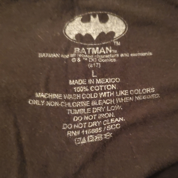 Batman Joker Dead Mans Hand Short Sleeve Graphic Shirt  Size Large - Picture 5 of 5